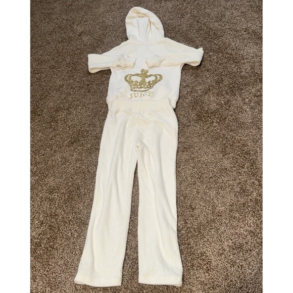 NWT Toddler Girls White Bedazzled Y2K Style Juicy Couture Two Piece Set Size 4T - Picture 1 of 9